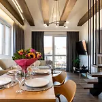 Myhome Dwupoziomowy דירה *