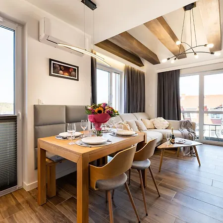 Myhome Dwupoziomowy *